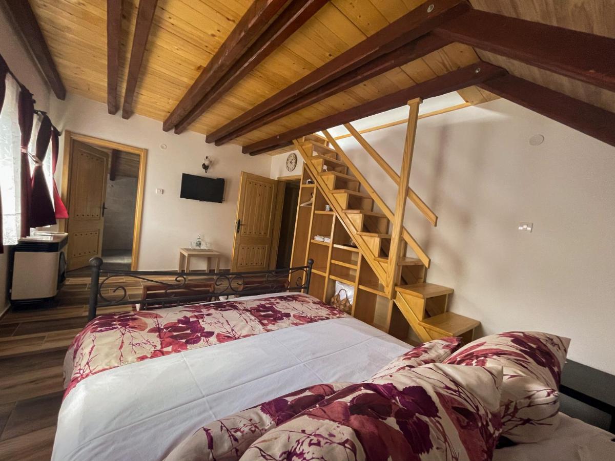 Vila Davidovic-Fruska Gora Mandelos Exterior foto
